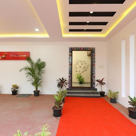 Shasam Serviced Apartments Ченай Екстериор снимка
